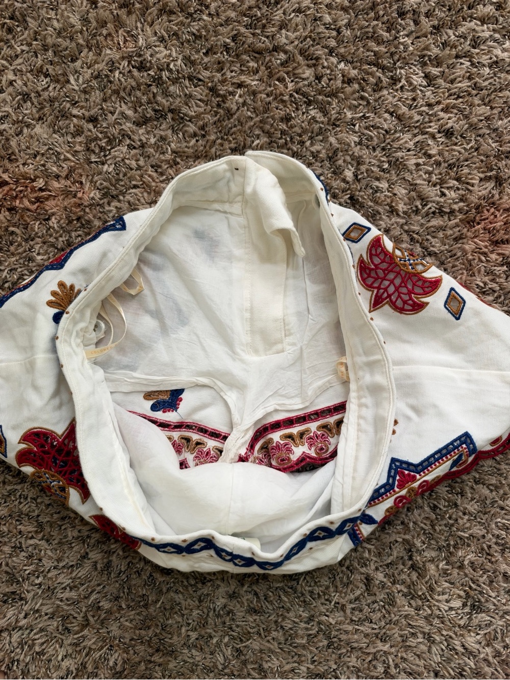 FARM Rio White High-Waist Embroidered Shorts with Red & Blue Accents - Picture 6 of 6